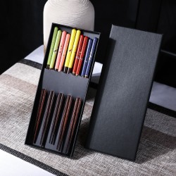 Set alat makan dengan chopstick kayu gaya Jepun