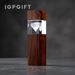 Pingat Kehormatan Kayu