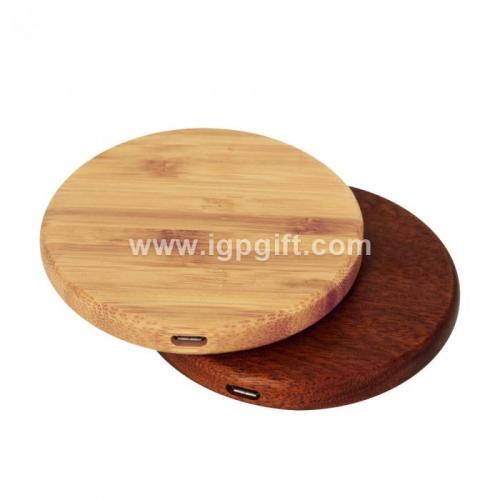 Creative wooden wireless charger