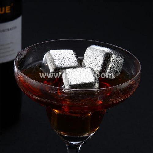 Guick-freeze stainless steel ice cube