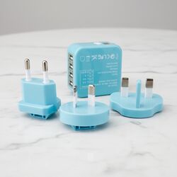 四USB多國通用插頭
